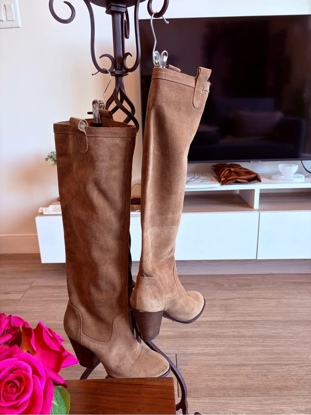 Vince Camuto vince camuto